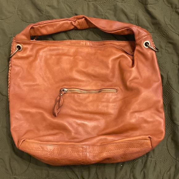 Beautiful Custom Italian Leather Bag - Picture 5 of 8